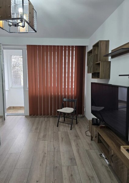 Obor, Colentina, vav Kaufland 6 minute metrou,